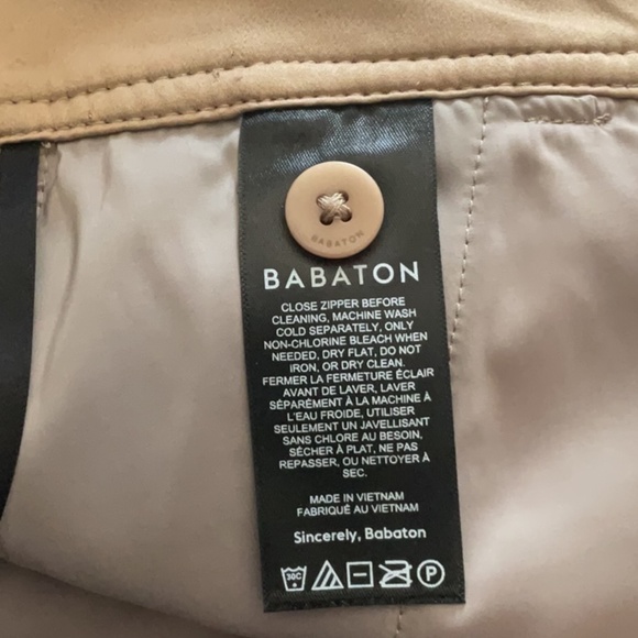 Aritzia Babaton Command Cropped Faux Leather Pant Tan size 4 - Picture 15 of 15